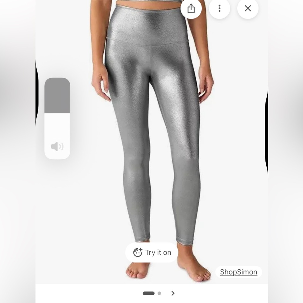 Beyond Yoga Liquid foil high waisted leggings silver NWT